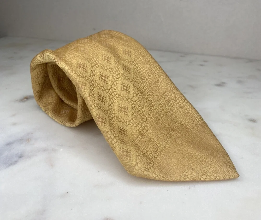 Oscar De La Renta Neck Tie Vintage 80's Gold Paisley Diamond Print Party Career